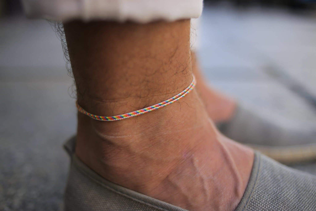 Cord anklet with clasp - Retro with golden clasp